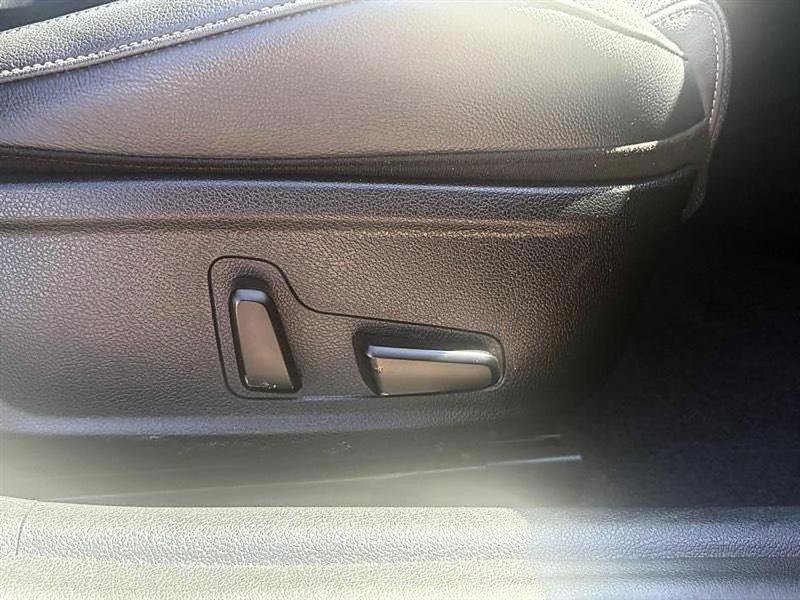 Used 2022 Kia Stinger GT1 RWD image 24
