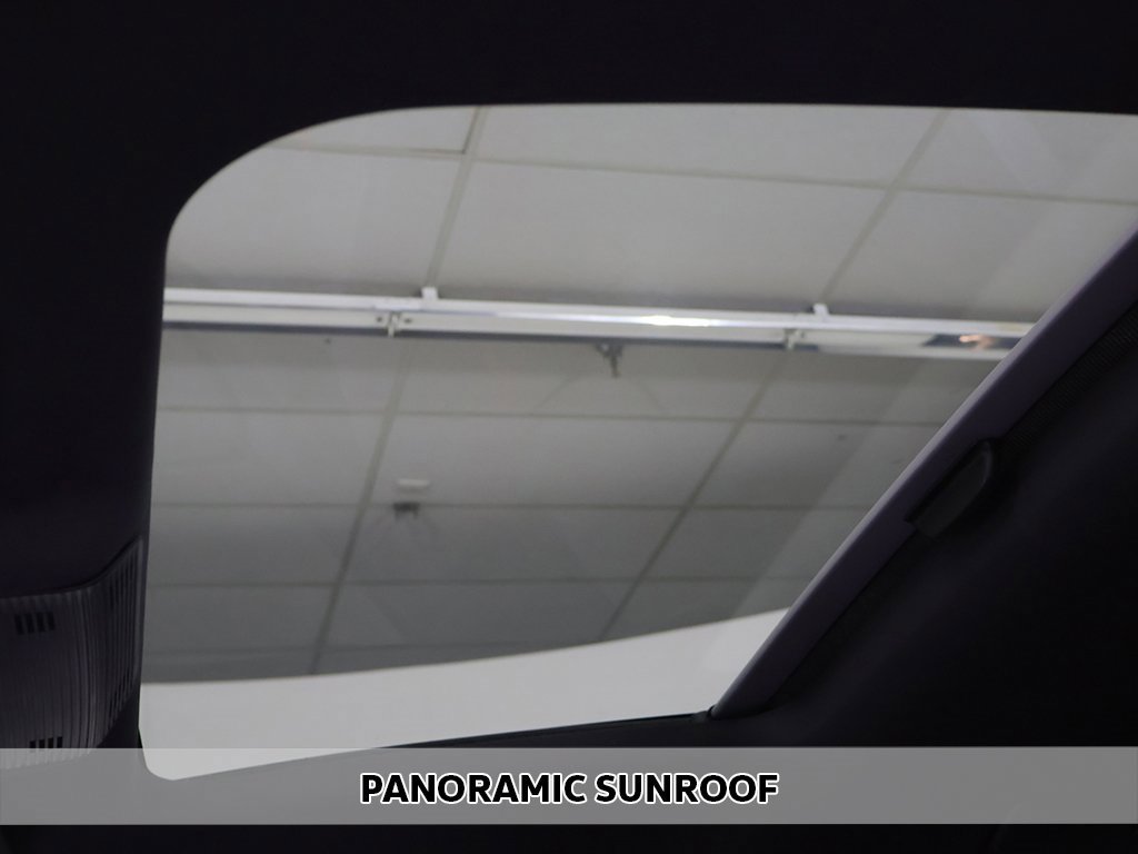 Used 2024 Volkswagen GTI SE image 4