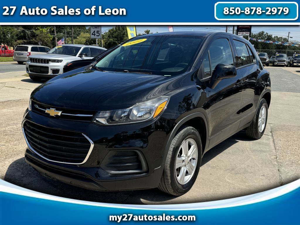 Used 2022 Chevrolet Trax LS image 1