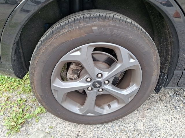 Used 2023 Ford Escape ST-Line w/ Tech Pack #1 AWD/4WD image 13