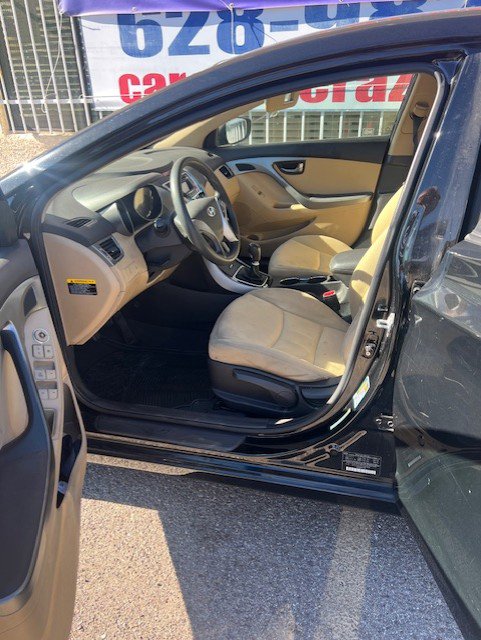 Used 2012 Hyundai Elantra GLS w/ Comfort Pkg 2 FWD image 25