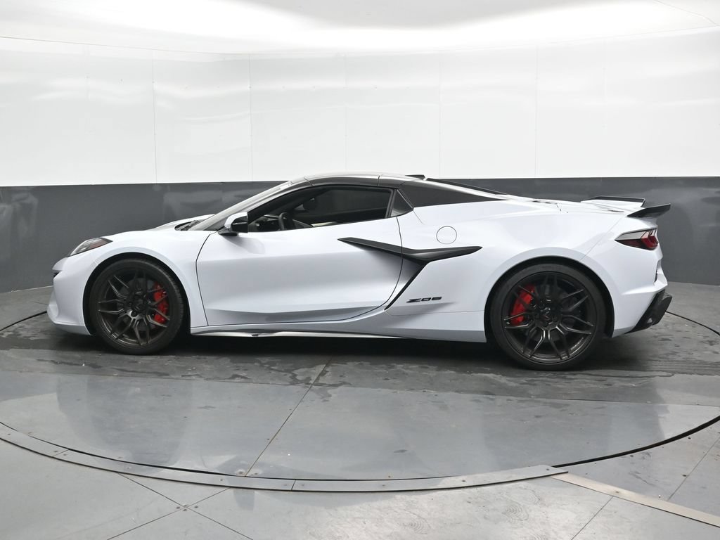 Used 2024 Chevrolet Corvette Z06 w/ Battery Protection Package RWD image 8