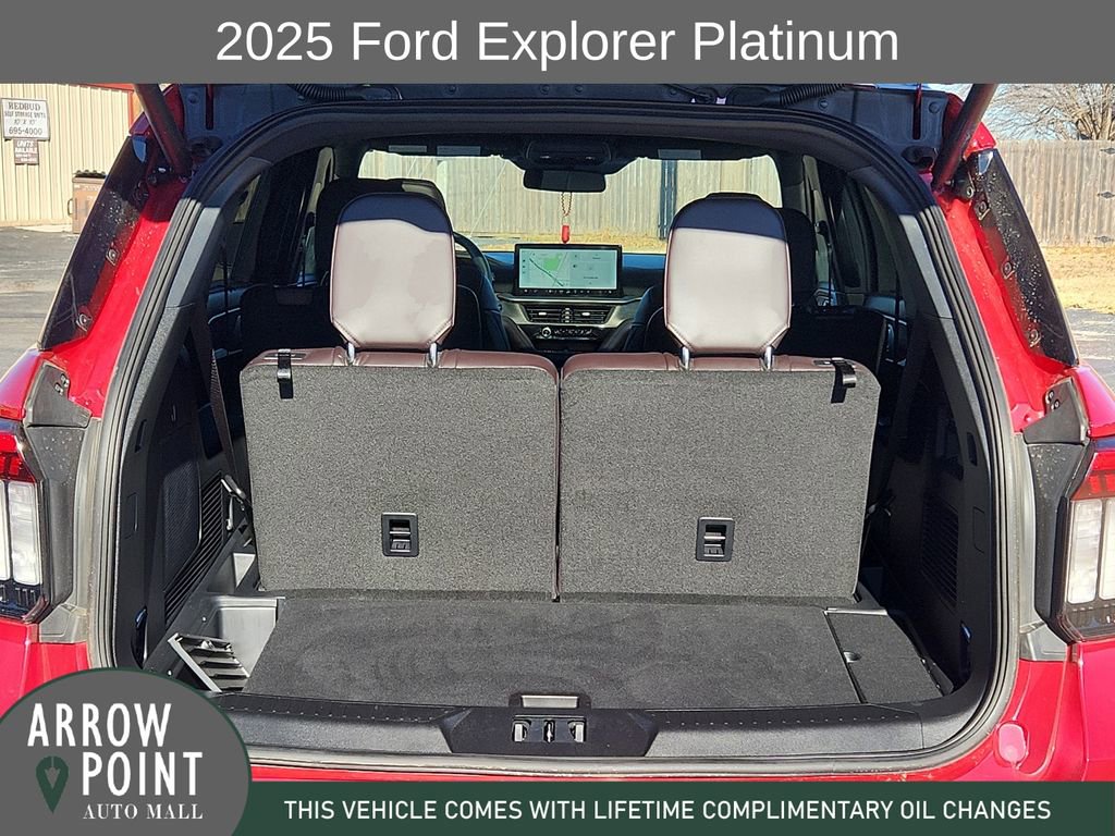 Used 2025 Ford Explorer Platinum w/ Ultimate Package image 17