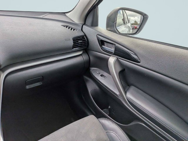 Used 2025 Mitsubishi Eclipse Cross SE AWD/4WD image 15