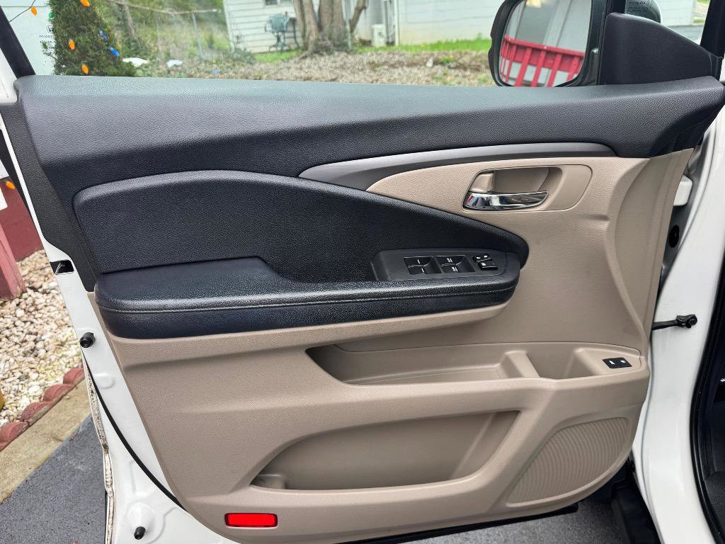 Used 2016 Honda Pilot EX-L image 9