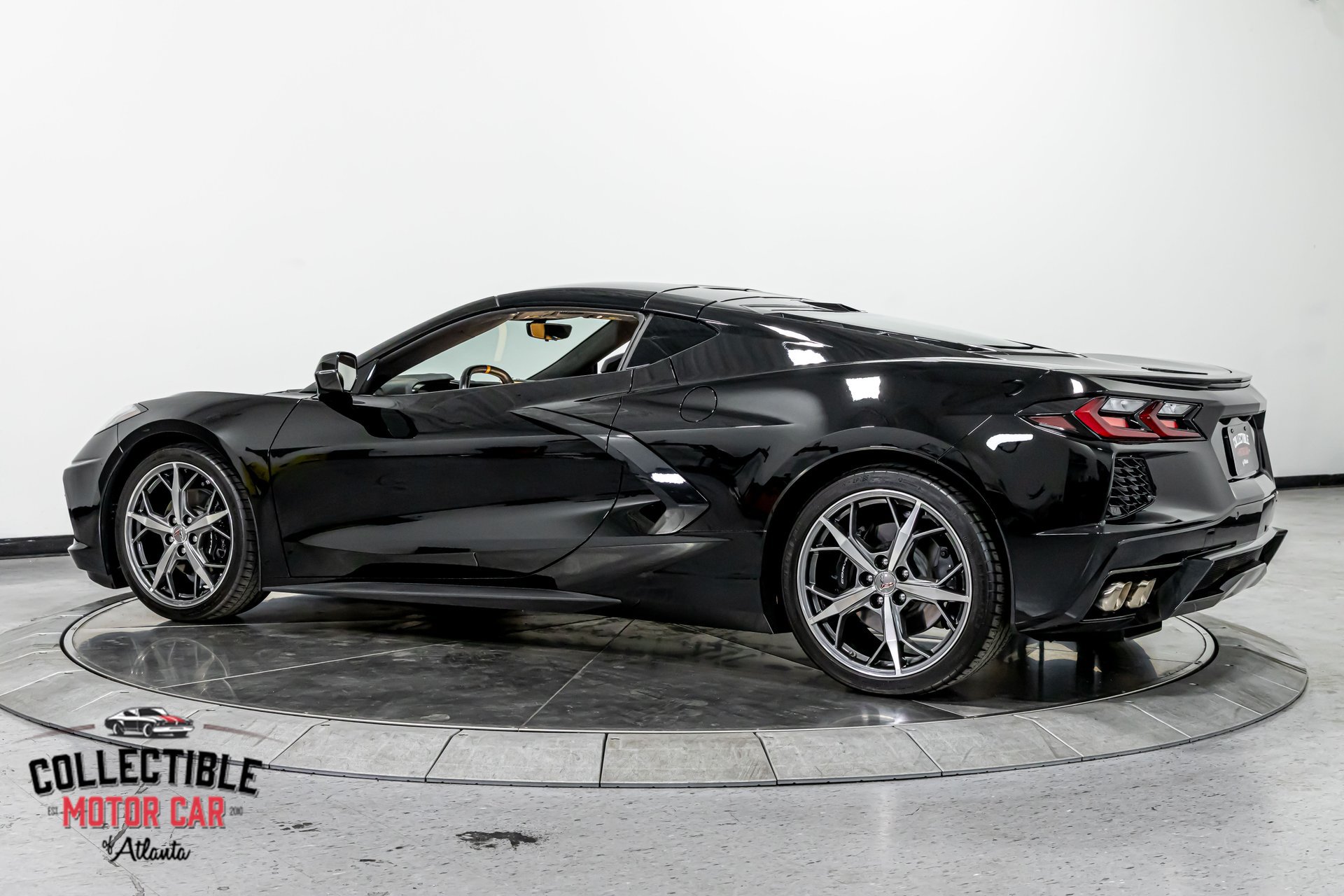 Used 2022 Chevrolet Corvette Stingray Premium Cpe w/ Body-Color Dual Roof Package RWD image 13