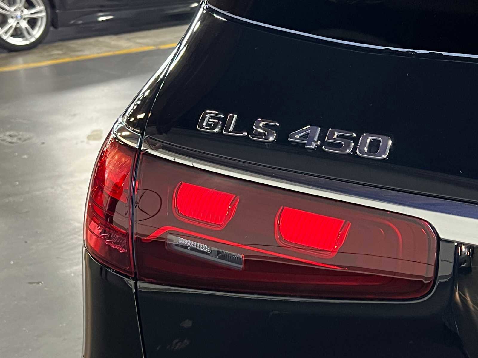 New 2026 Mercedes-Benz GLS 450 4MATIC image 15