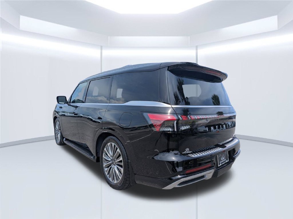 New 2027 INFINITI QX80 Luxe w/ Exterior Package RWD image 8