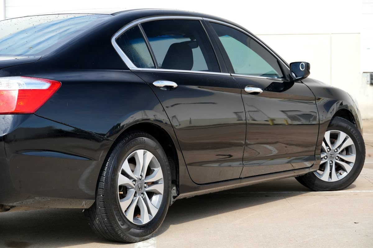 Used 2015 Honda Accord LX image 33