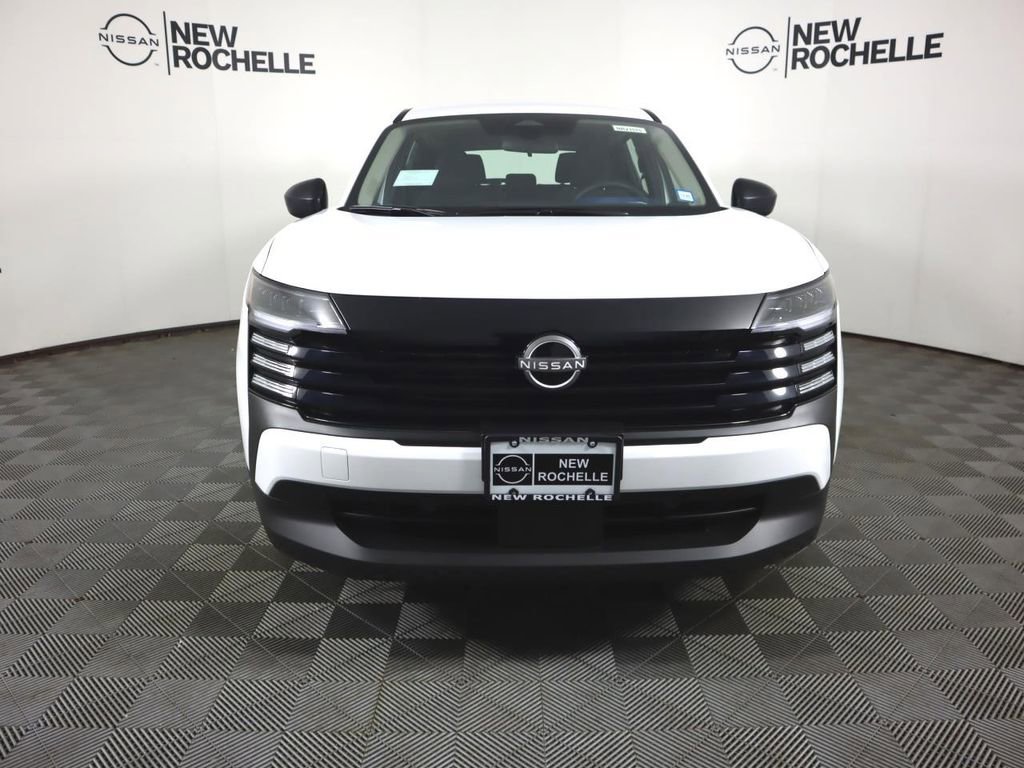 Certified 2025 Nissan Kicks S image 2