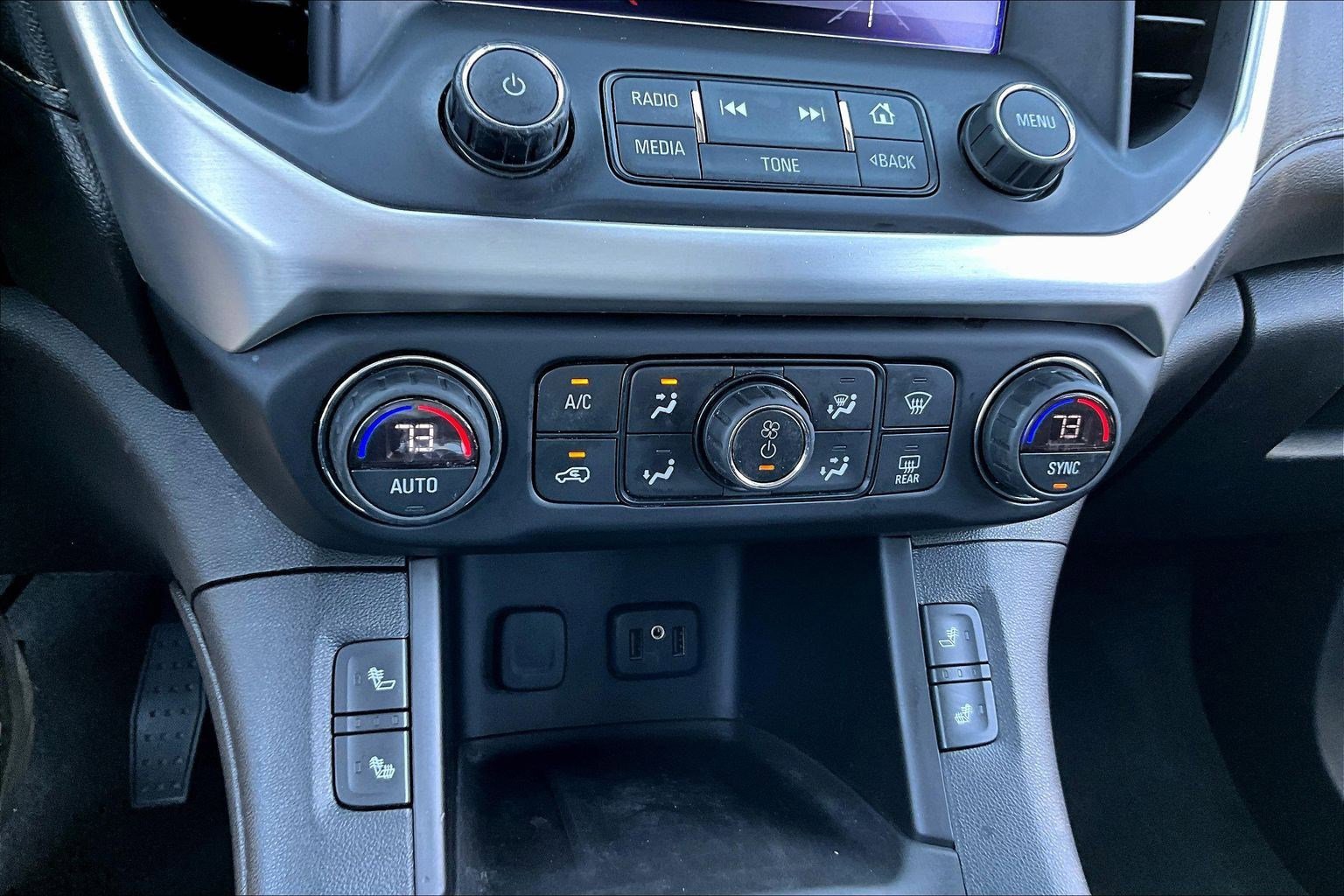 Used 2019 GMC Acadia SLT FWD image 15