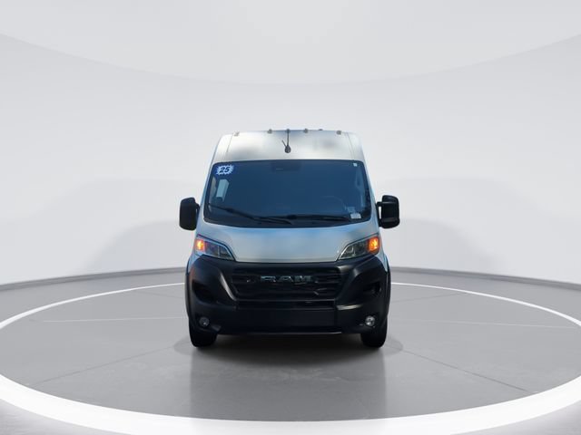 Used 2025 RAM ProMaster 2500 w/ Convenience Group FWD image 3