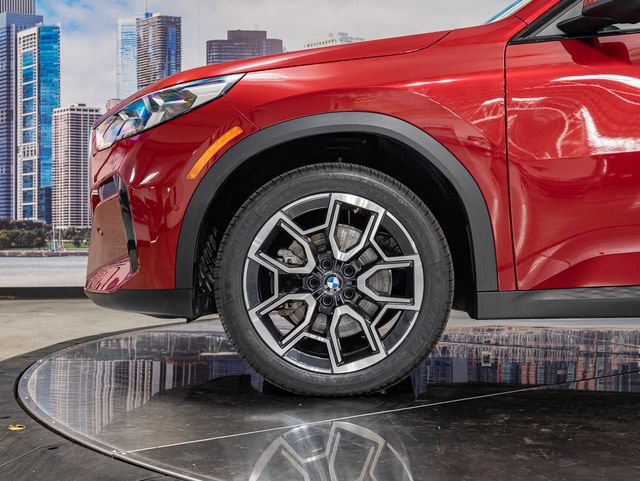 Certified 2025 BMW X2 xDrive28i AWD/4WD image 7