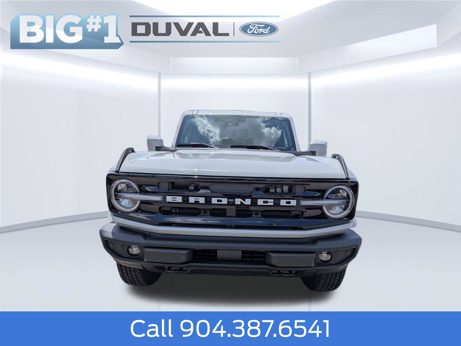 New 2026 Ford Bronco Outer Banks AWD/4WD image 8