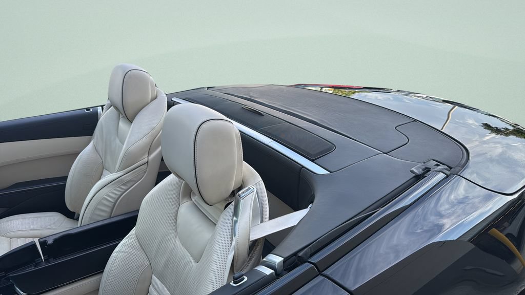 Used 2019 Mercedes-Benz SL 550 image 25