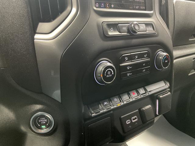 Used 2025 Chevrolet Silverado 1500 Custom image 16