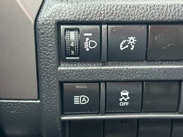 Used 2024 Toyota Tacoma SR5 image 18