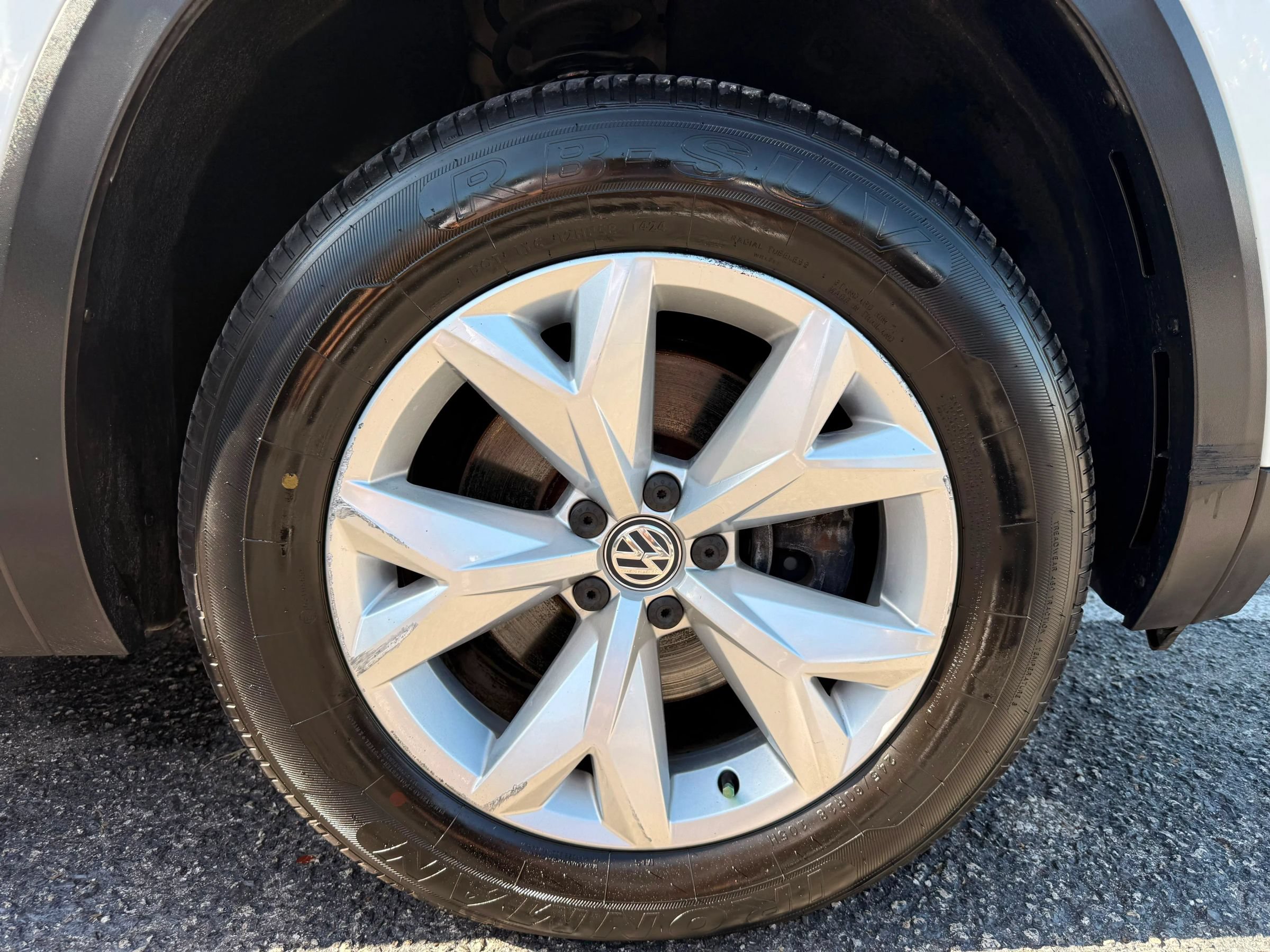 Used 2019 Volkswagen Atlas S FWD image 7