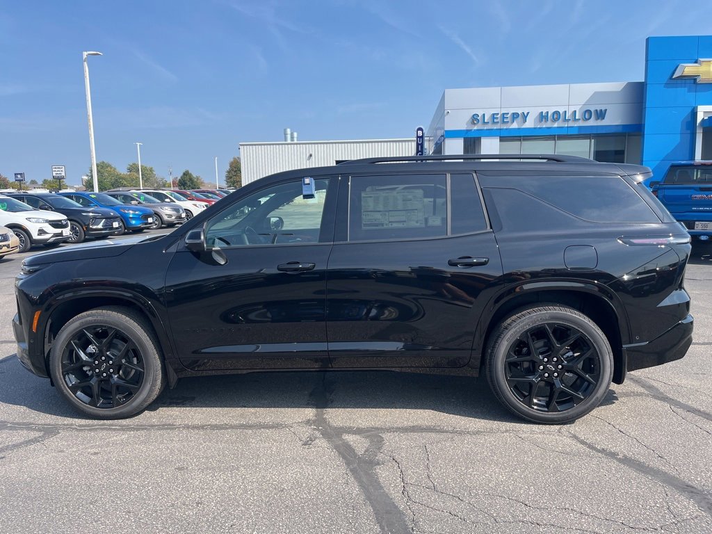 New 2026 Chevrolet Traverse RS w/ LPO, Floor Liner Package image 8