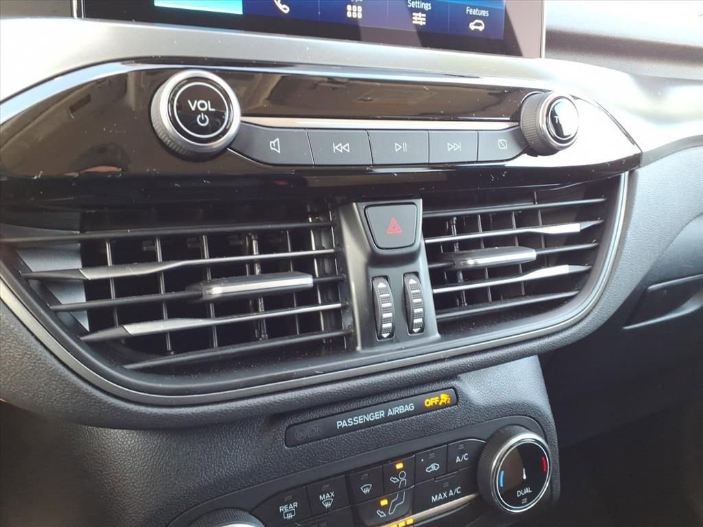 Certified 2025 Ford Escape Active image 45