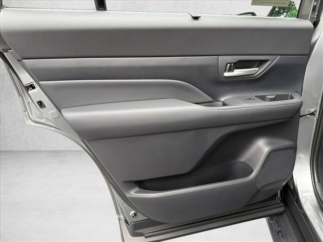 Used 2026 Toyota Grand Highlander FWD image 22