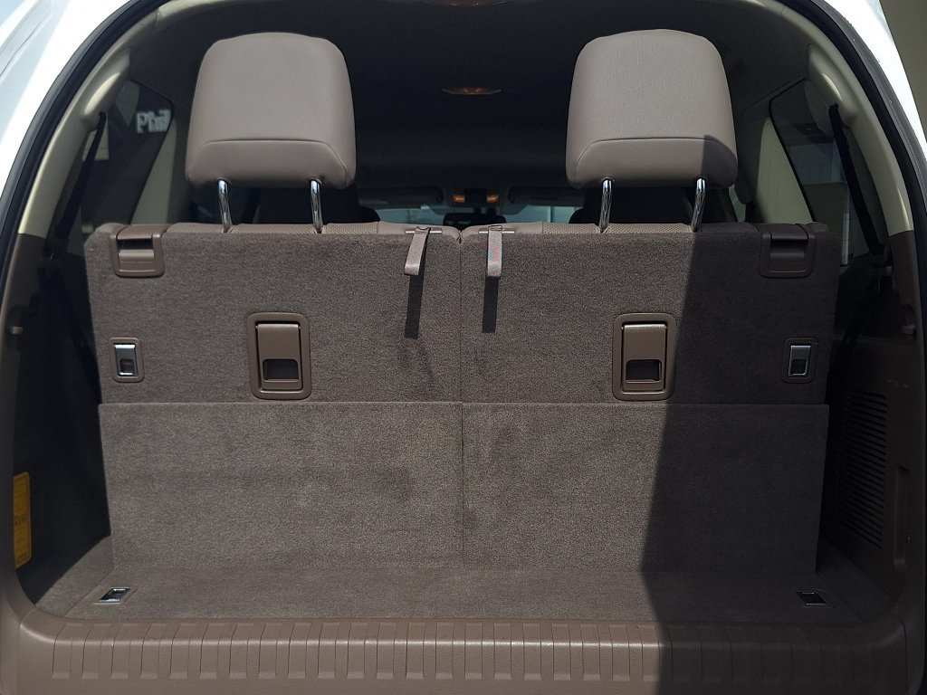 Used 2019 Lexus GX 460 Premium AWD/4WD image 32