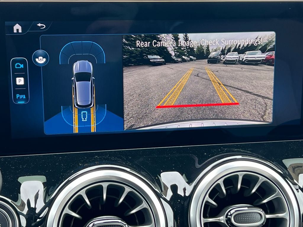 New 2026 Mercedes-Benz GLA 250 4MATIC image 26