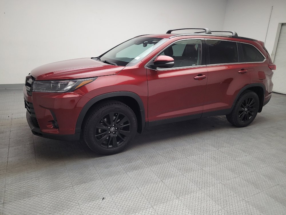 Used 2019 Toyota Highlander SE AWD/4WD image 2