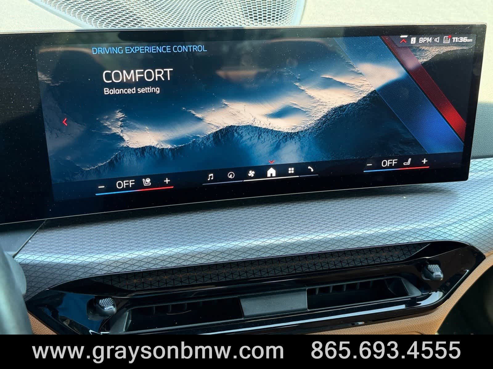 Used 2025 BMW M340i RWD image 32
