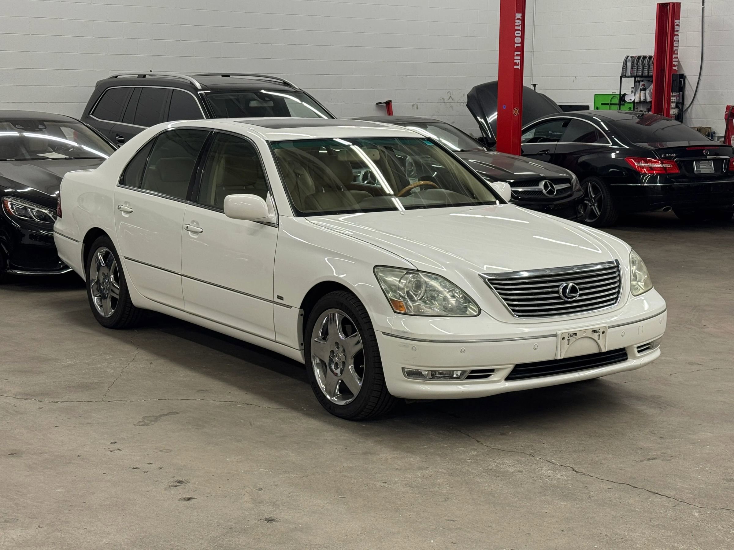 Used 2006 Lexus LS 430 RWD image 9