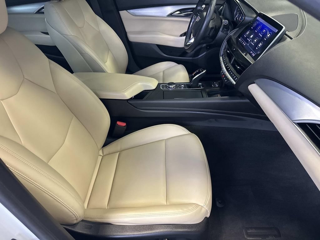 Used 2024 Cadillac CT5 Luxury w/ Cold Weather Package RWD image 13