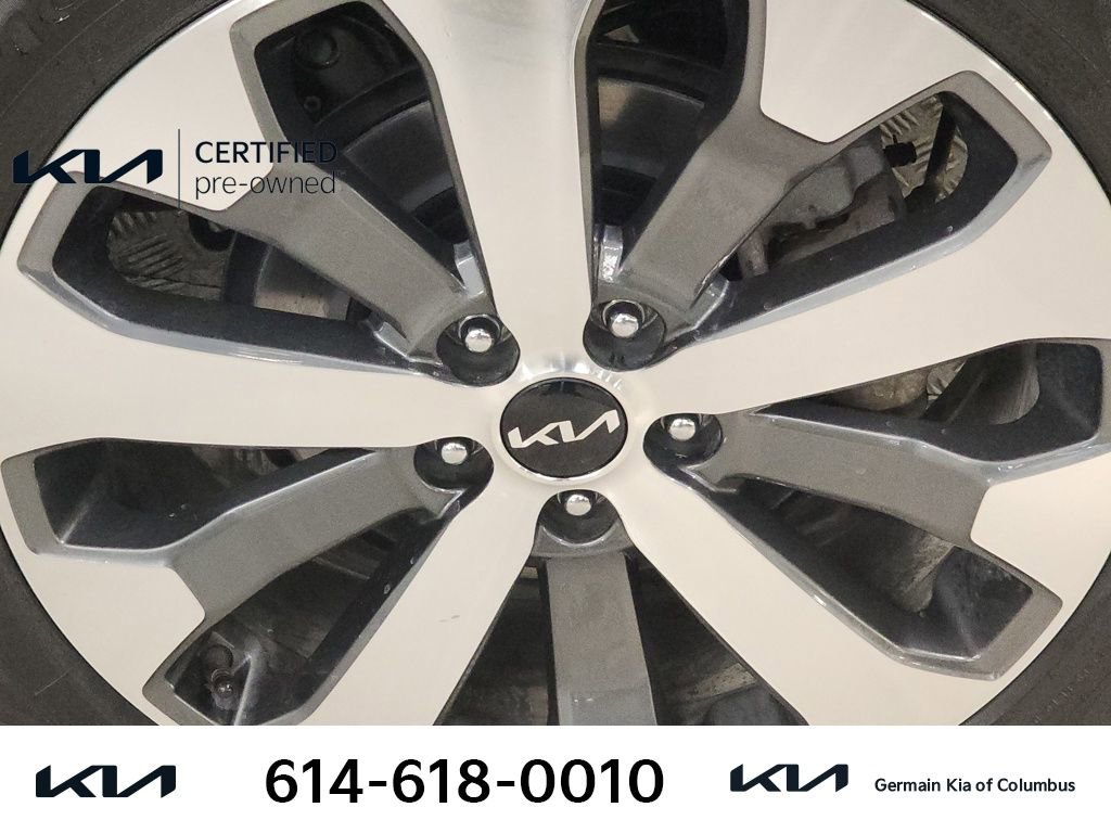 Certified 2022 Kia Telluride S image 12