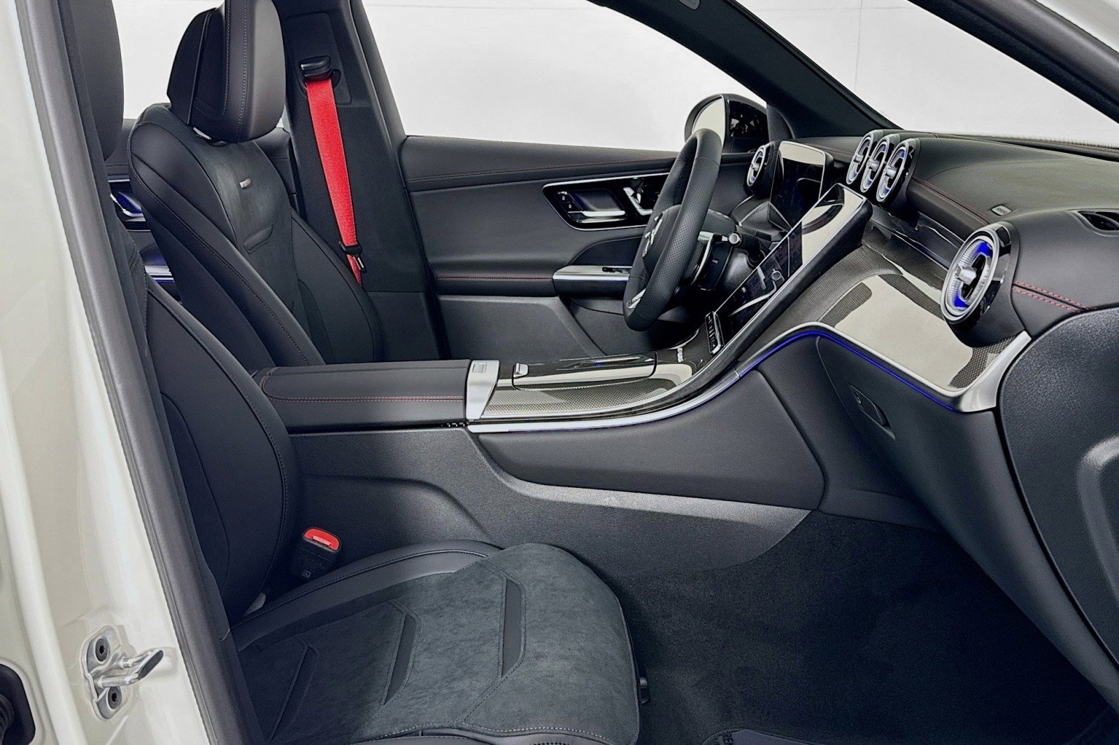 New 2026 Mercedes-Benz GLC 43 AMG 4MATIC Coupe image 6