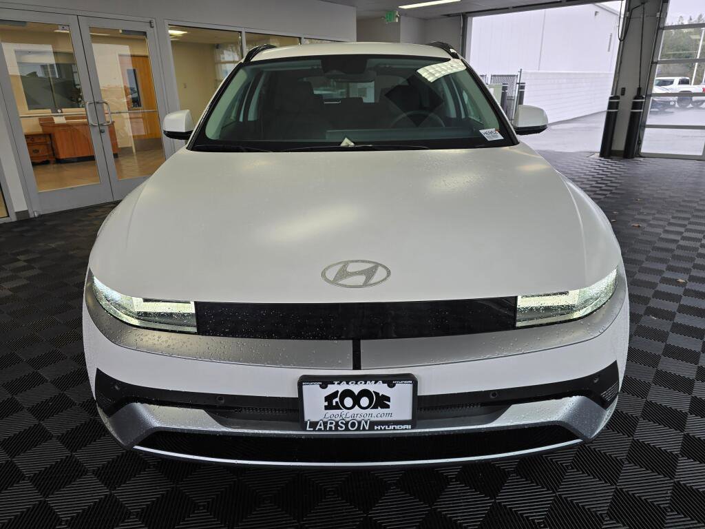 New 2025 Hyundai Ioniq 5 SEL image 9