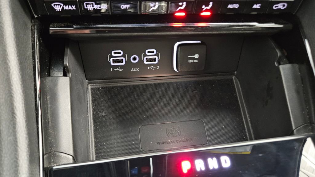 Used 2023 Jeep Grand Cherokee Altitude image 46