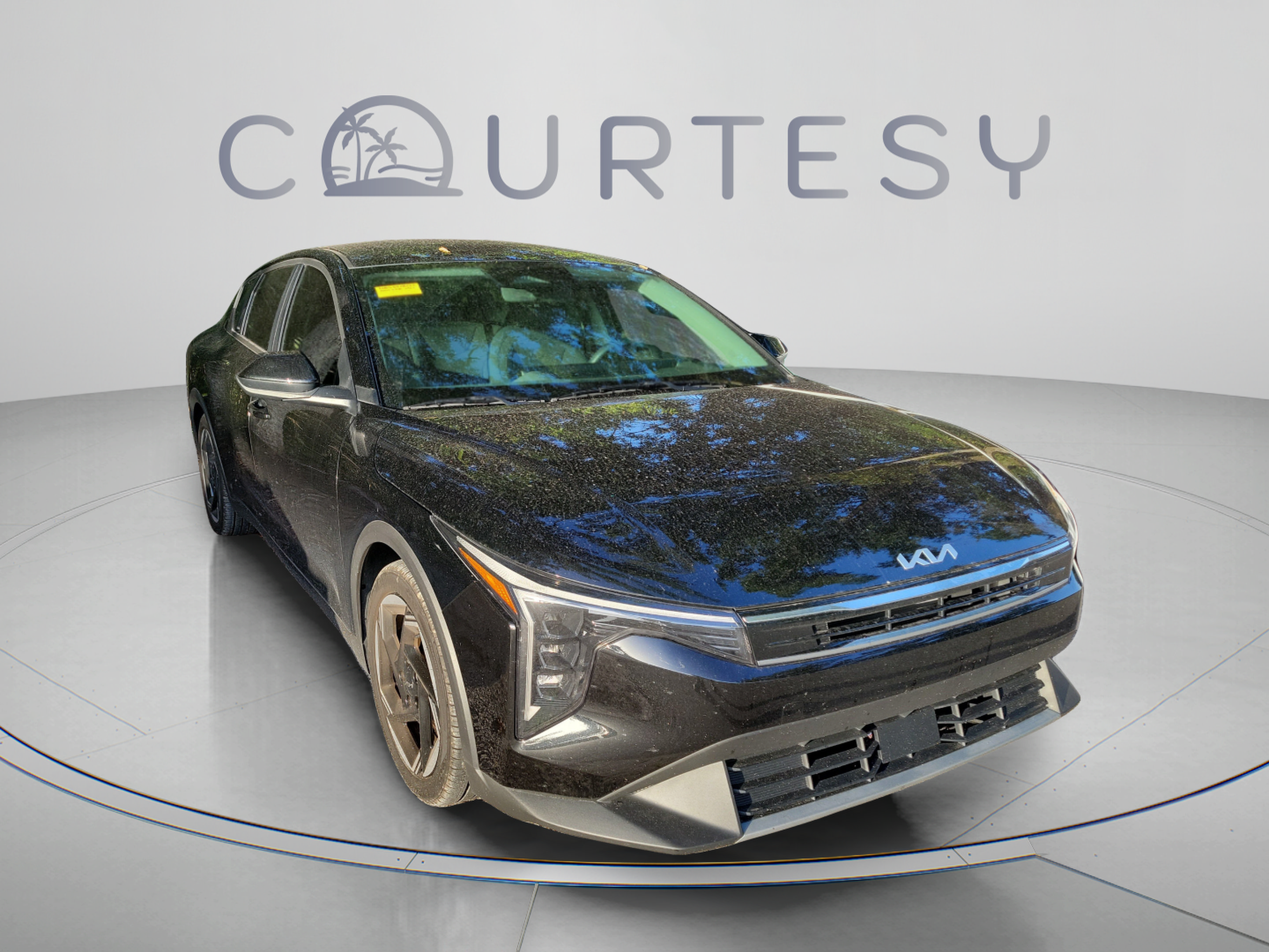 Used 2025 Kia K4 EX FWD image 25