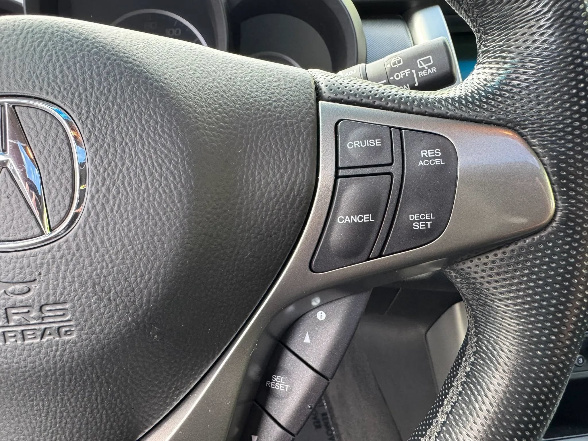 Used 2012 Acura RDX SH-AWD w/ Technology Package image 31
