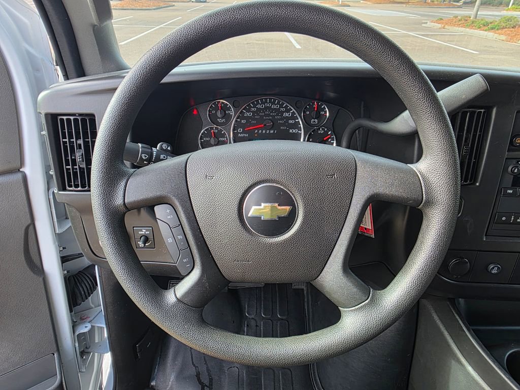 Certified 2024 Chevrolet Express 2500 w/ Driver Convenience Package image 18