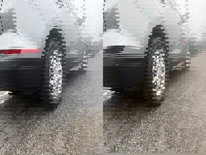 Used 2023 Chevrolet Equinox LS image 5