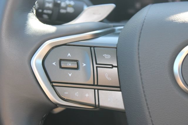 Certified 2025 Lexus NX 250 AWD w/ Accessory Package (2T) image 18