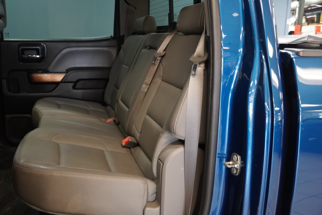 Used 2015 Chevrolet Silverado 1500 LTZ w/ LTZ Plus Package AWD/4WD image 37