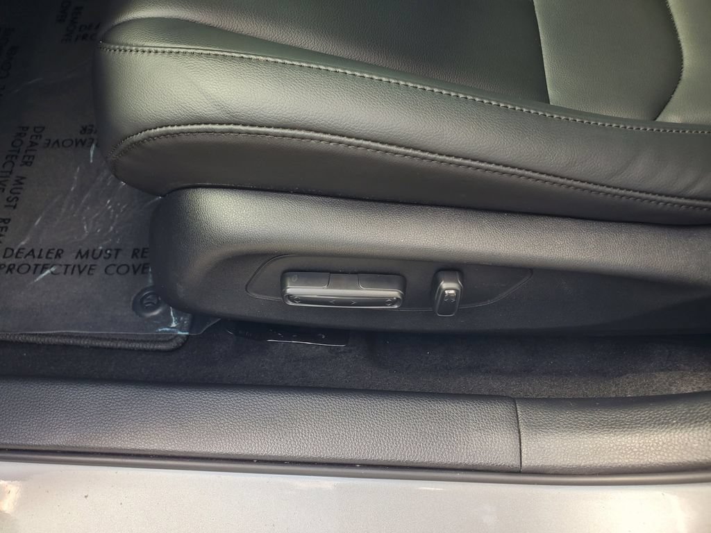 Certified 2025 Acura Integra FWD image 18