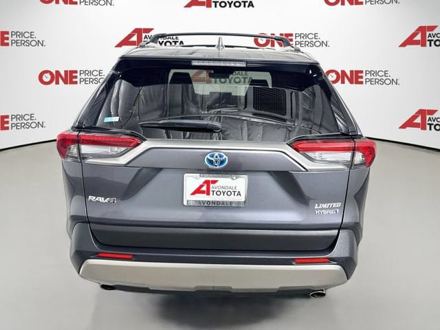 Certified 2022 Toyota RAV4 Limited w/ Limited Grade Weather Package AWD/4WD image 7