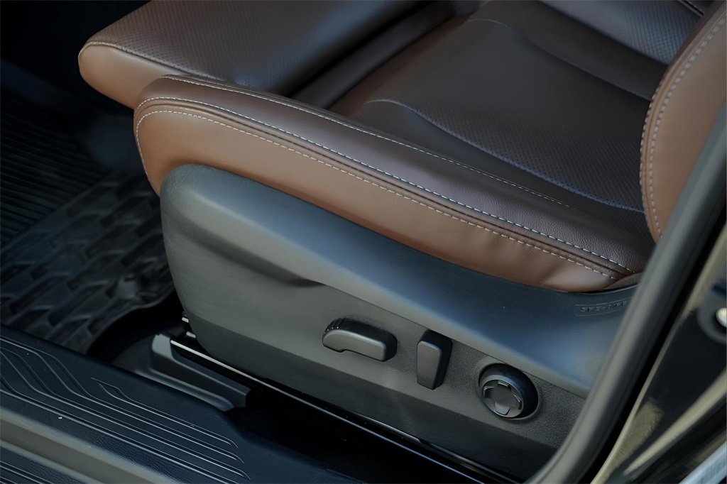 Used 2024 Subaru Outback Touring XT image 24