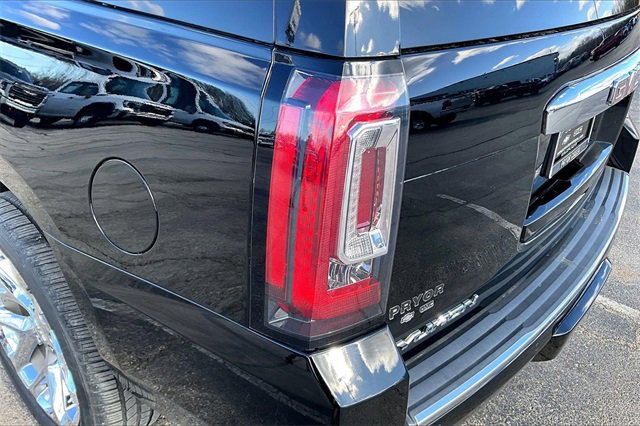 Used 2018 GMC Yukon Denali w/ Open Road Package image 23
