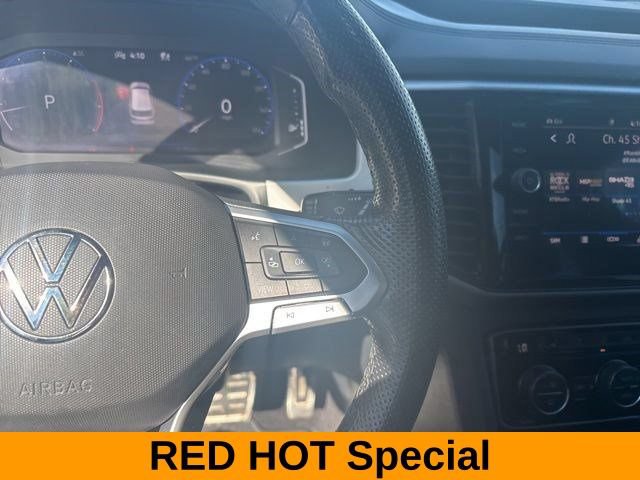 Used 2021 Volkswagen Atlas Cross Sport SEL Premium R-Line AWD/4WD image 18