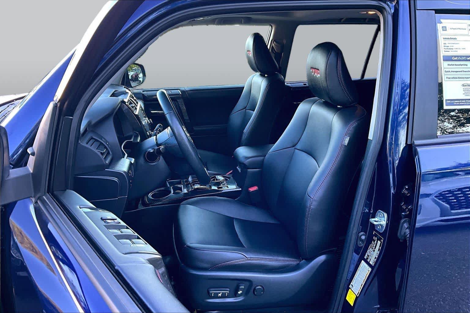 Certified 2023 Toyota 4Runner TRD Off-Road Premium w/ Moonroof Package AWD/4WD image 9