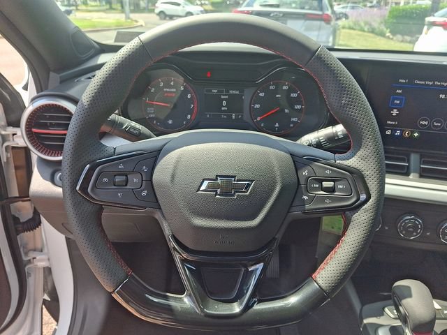 New 2026 Chevrolet Trax RS w/ Sunroof Package FWD image 10