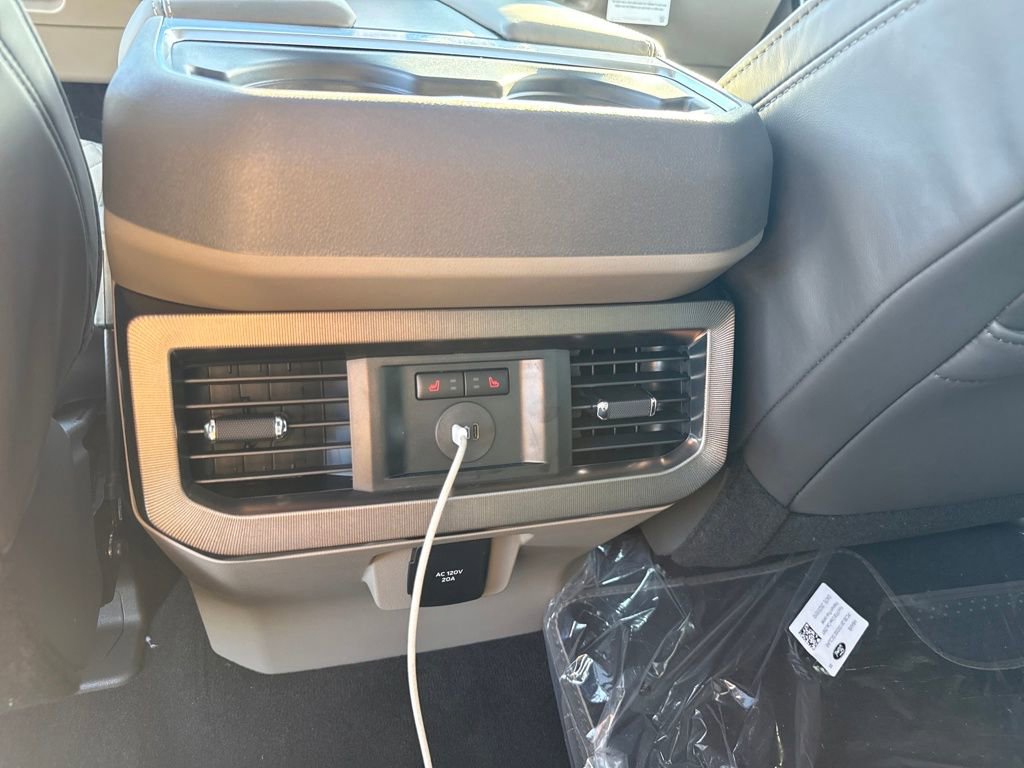 New 2026 Ford F350 Platinum w/ Platinum Plus Package image 44