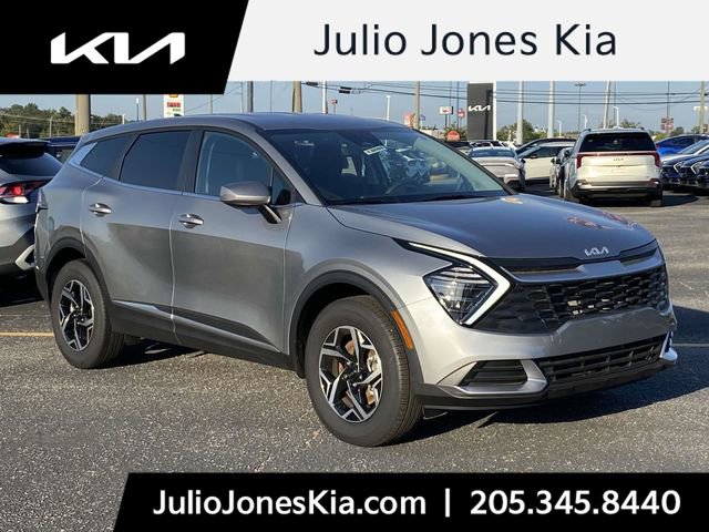 New 2024 Kia Sportage LX